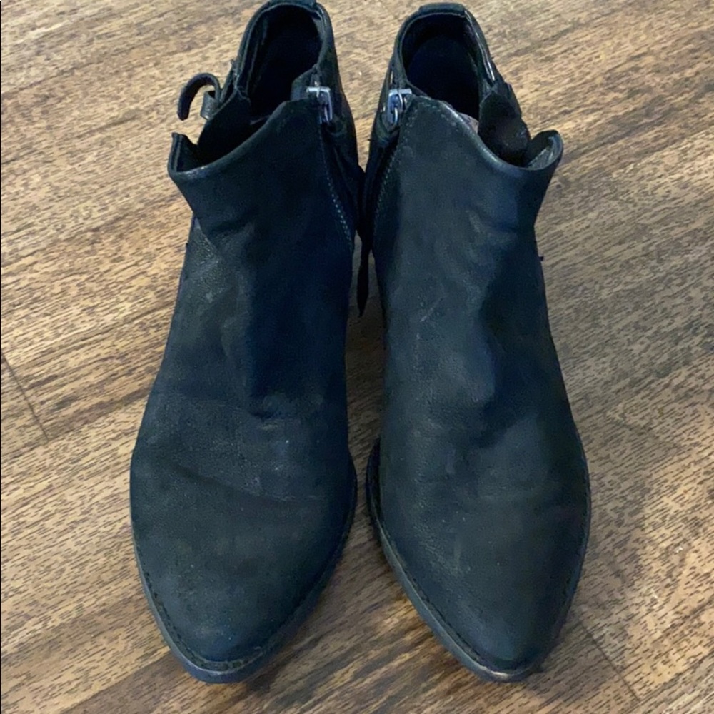 Dolce Vita booties